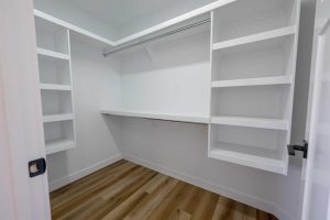 335-Primary Bdrm closet